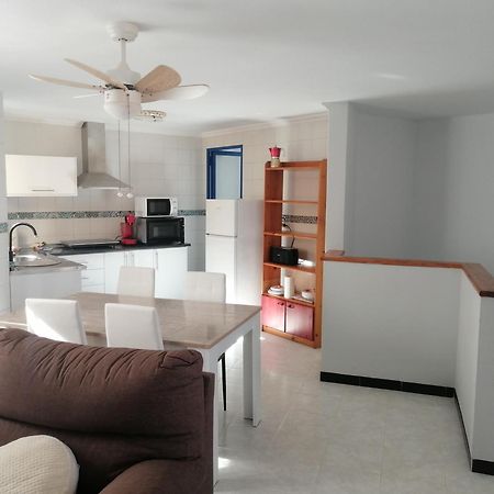Apartamento En Los Nietos Con Piscina Comunitaria. Exterior foto