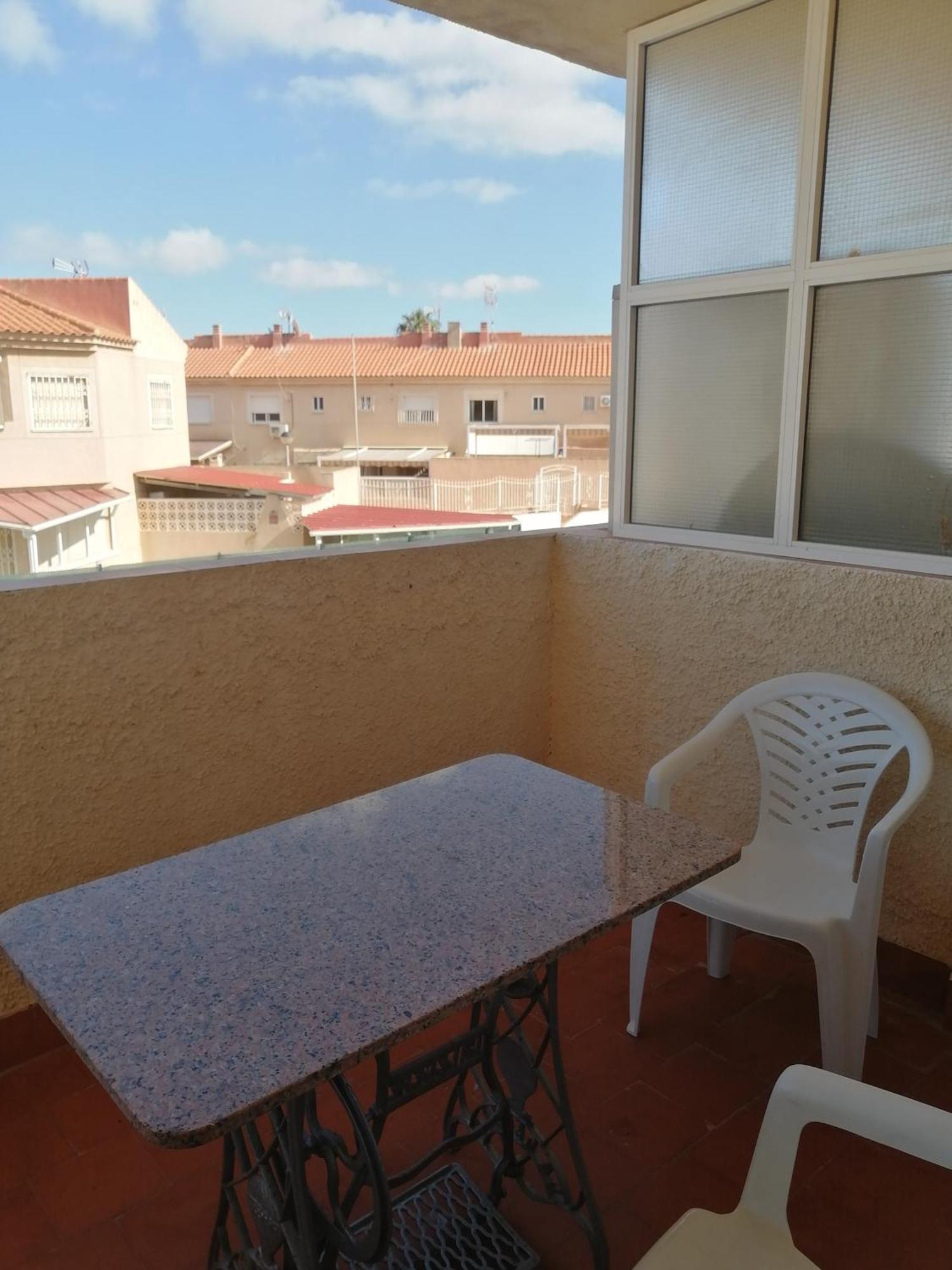 Apartamento En Los Nietos Con Piscina Comunitaria. Exterior foto